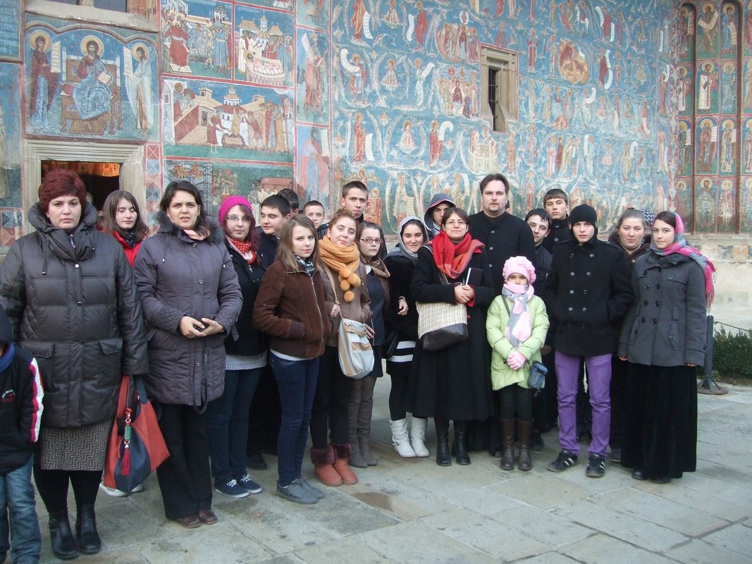 Spiritualitatea ortodoxă şi tradiţiile populare româneşti