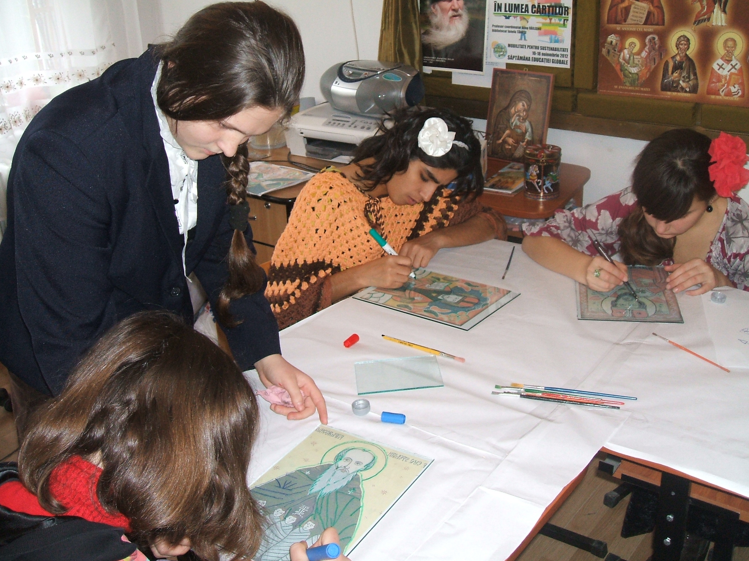 &quot;Icoana care mişcă sufletul&quot; activitate organizată cu ocazia zilei &quot;Porţilor Deschise&quot; la Liceul Tehnologic Special &quot;Sf.Stelian&quot; Botoşani