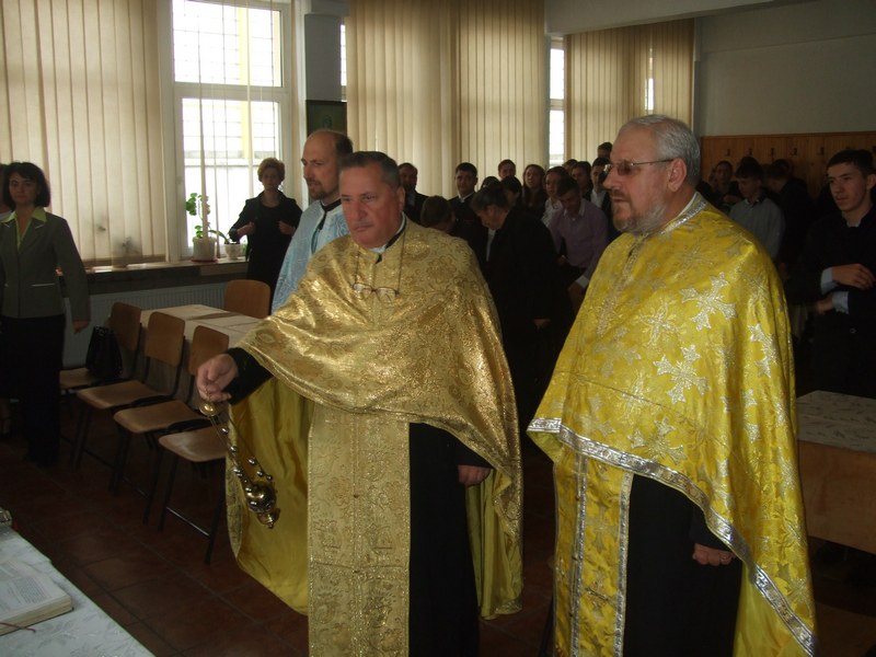 Început de an şcolar la Seminarul Teologic “Sf. Gheorghe” Botoşani