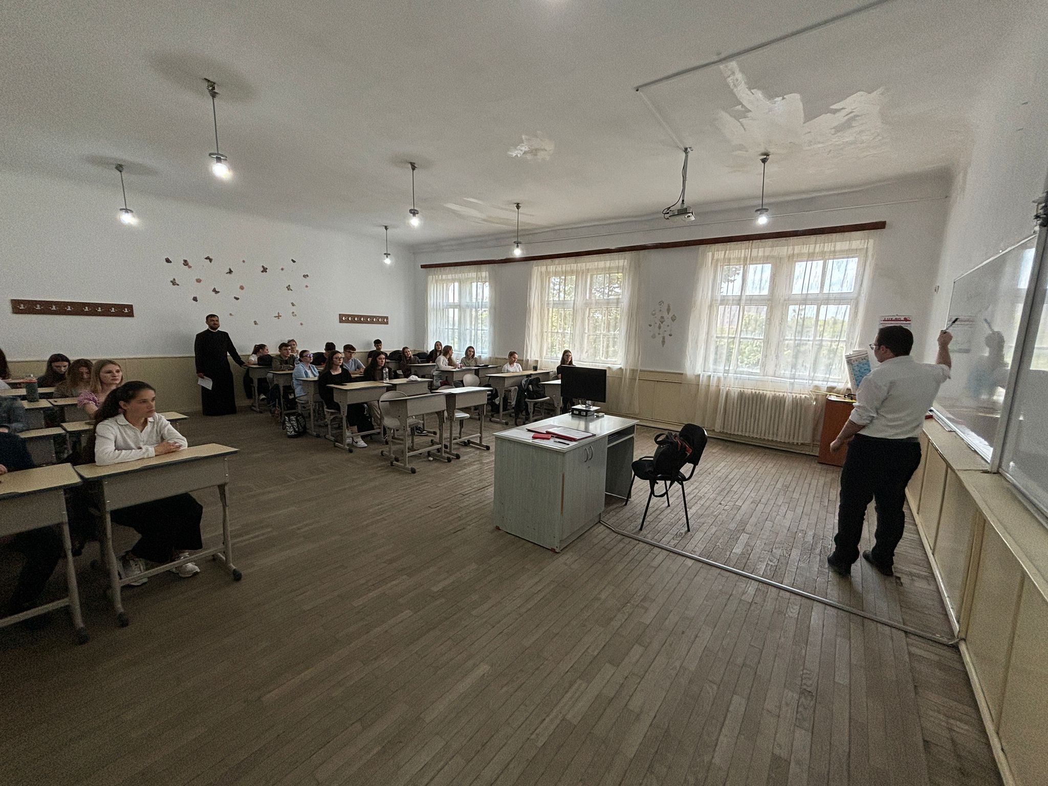 Simpozion Județean la Seminarul Teologic din Botoșani