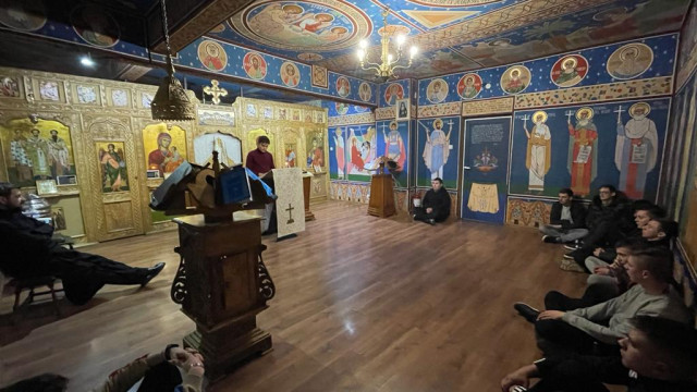 Educația fizicului este ... despre educație în primul rând