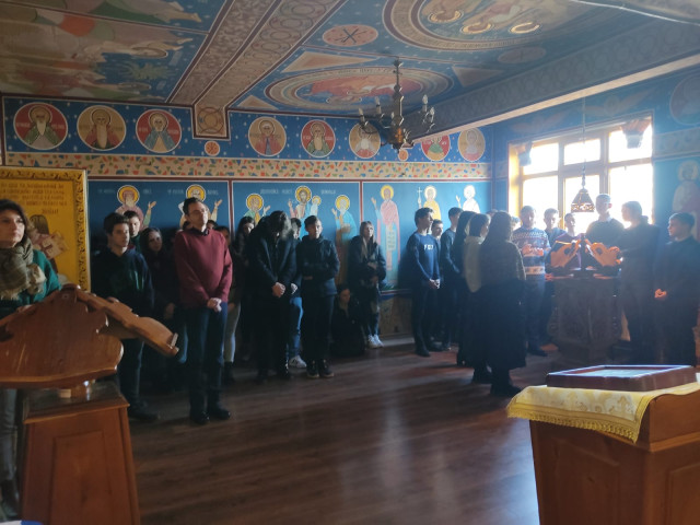 Sfinții Trei Ierarhi - personalități distincte și modele în unitate