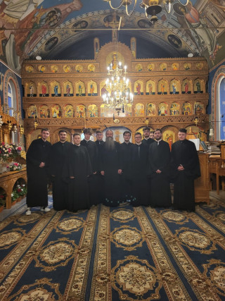 Priveghere în cinstea Sf. Mare Mucenic Efrem cel Nou - M-stirea Știubeni Botoșani
