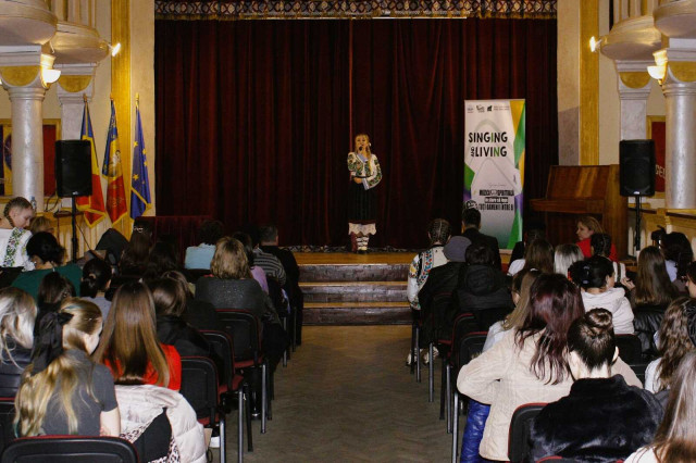 concurs