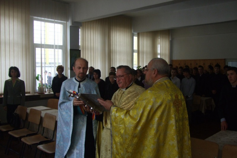 Început de an şcolar la Seminarul Teologic “Sf. Gheorghe” Botoşani
